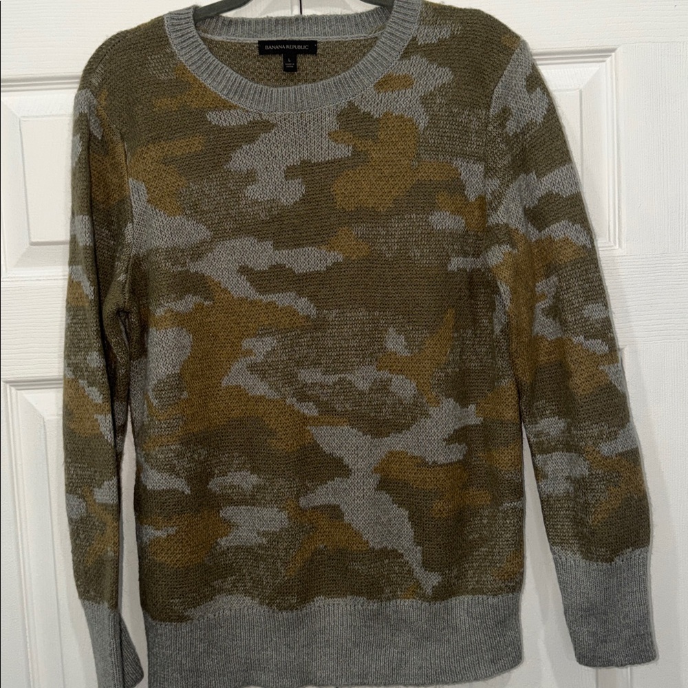 Vintage Banana Republic Mohair Blend Camo Sweater - Large